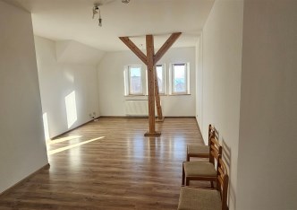 mieszkanie na sprzedaż - Strzegom