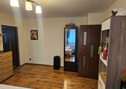 mieszkanie na sprzedaż - Strzegom