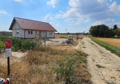 działka na sprzedaż - Udanin